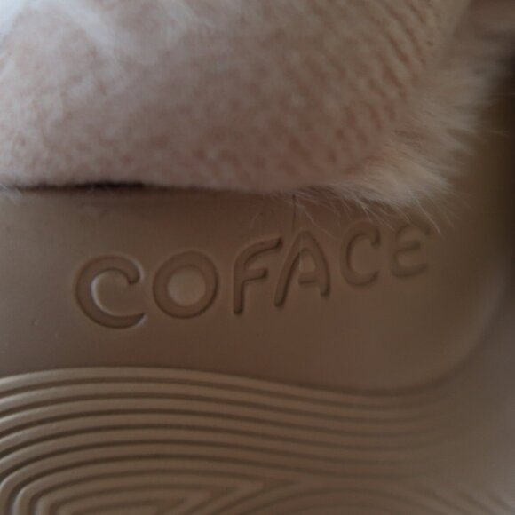 Coface Vanilla Plush Cross-Over Rubber Sole Slippers Size 9 - 10 - Picture 6 of 7